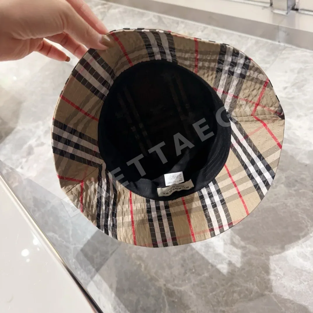 버버리 3D 자수 코튼 어부 모자 상세 이미지 9