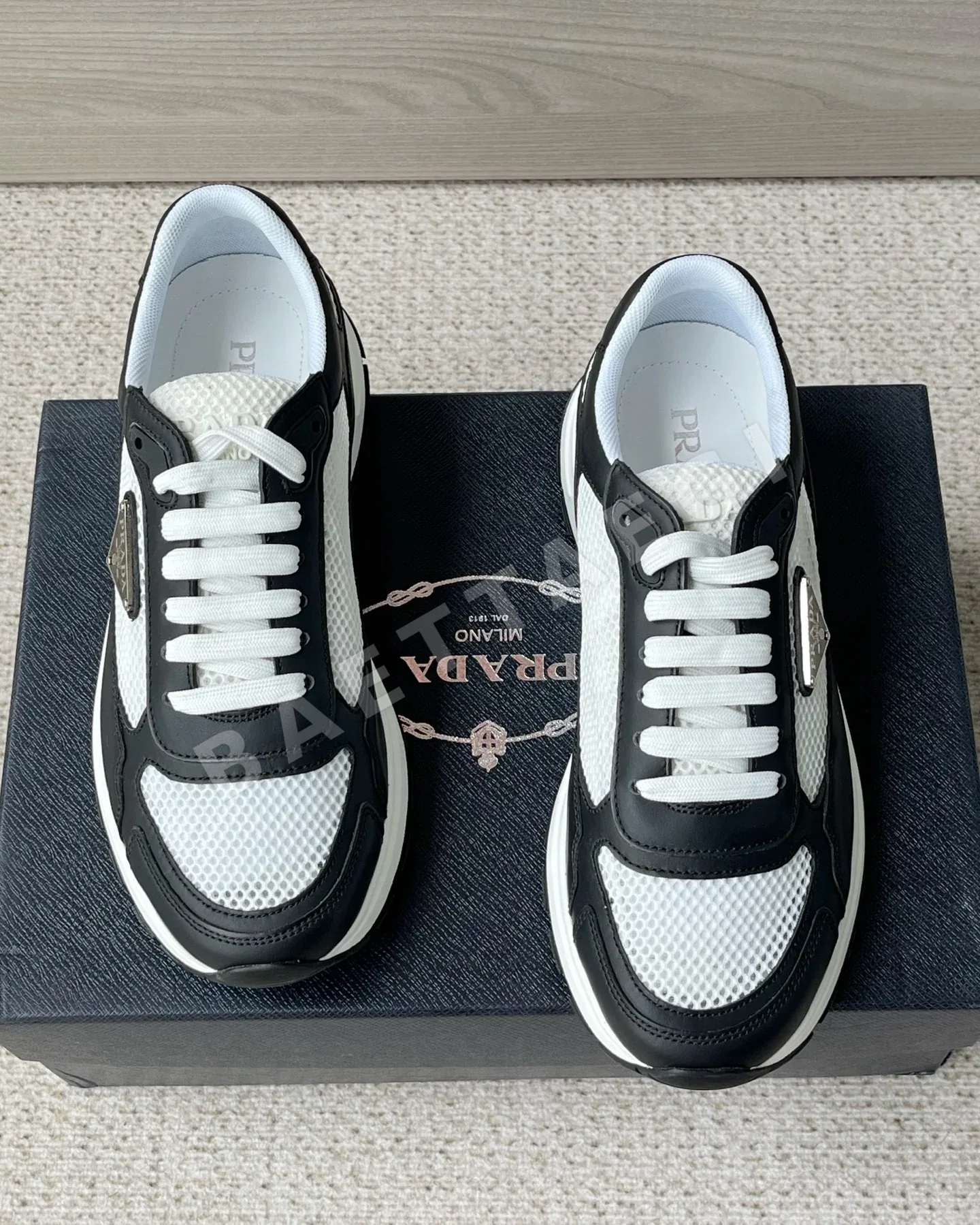 프라다 남성 캐주얼 스니커즈 80242