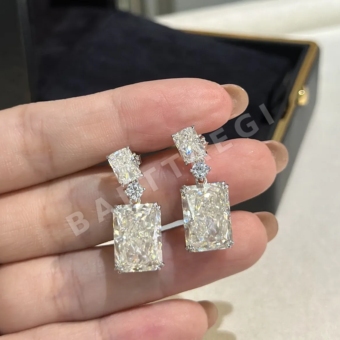 해리윈스턴 귀걸이 71789 Harry Winston Earrings 상세 이미지 3