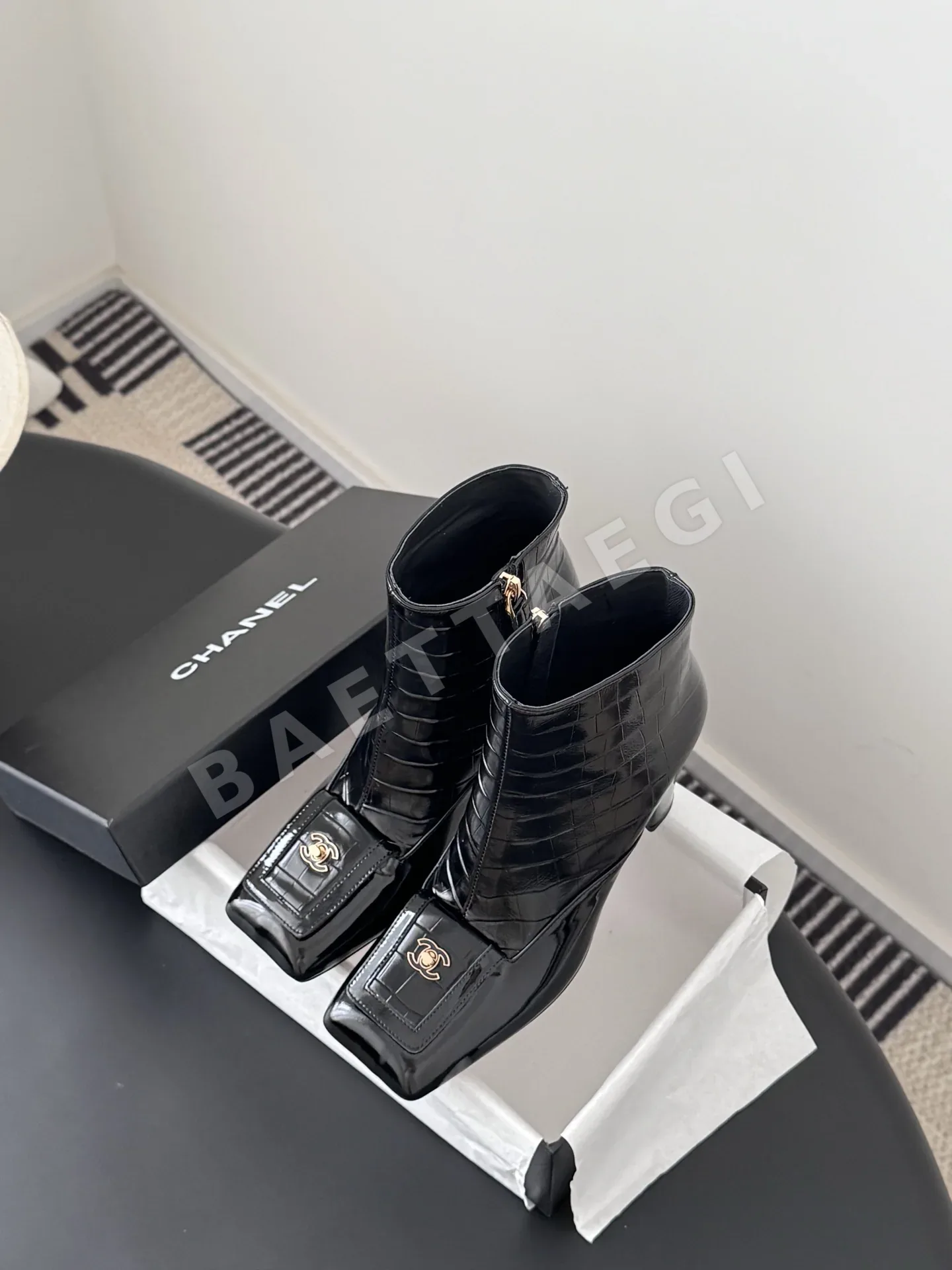 샤넬 메티에다르 앵클 부츠 상세 이미지 9
