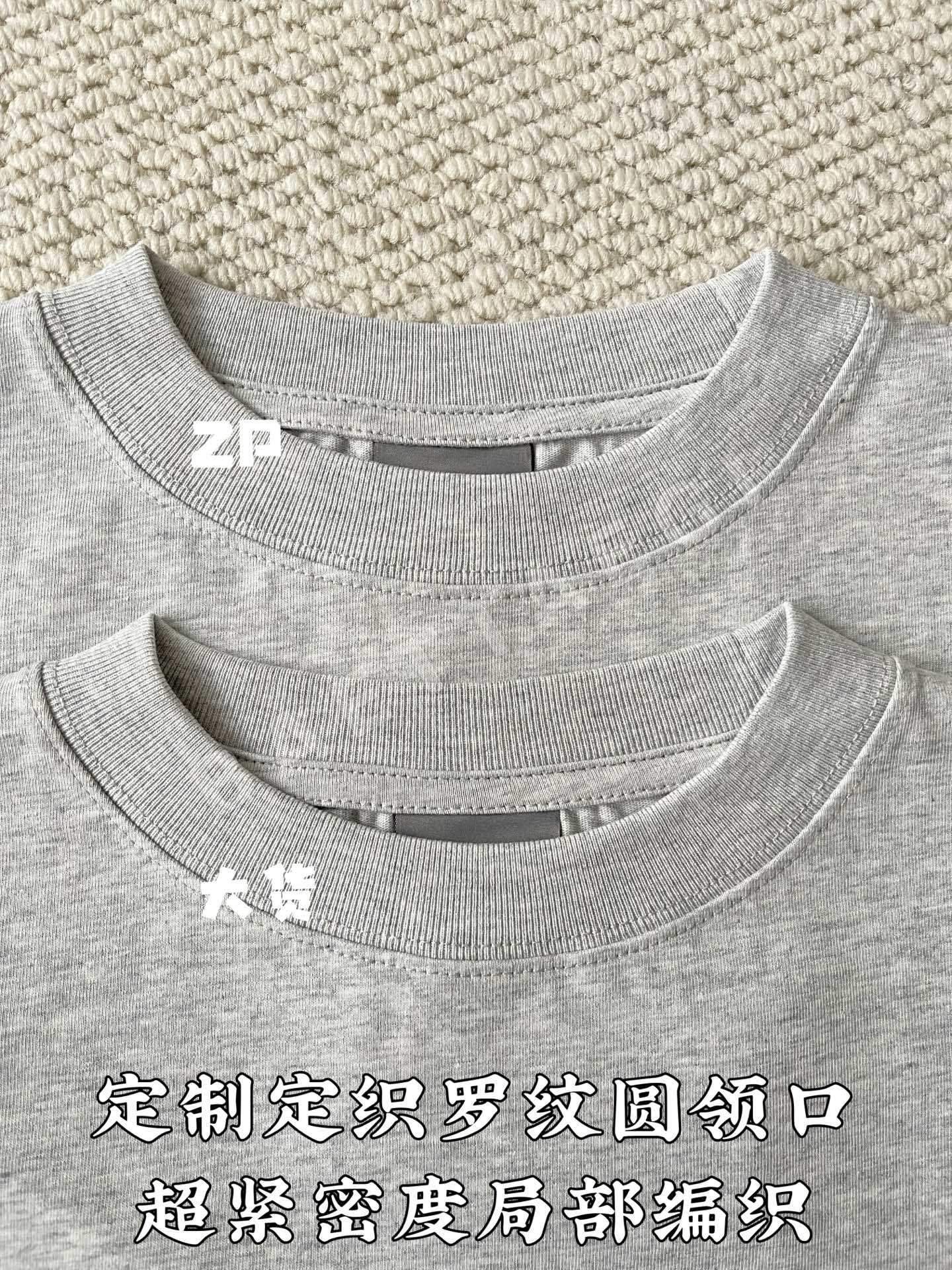 발렌시아가 레드 립 프린트 남성 반팔 티셔츠 상세 이미지 5