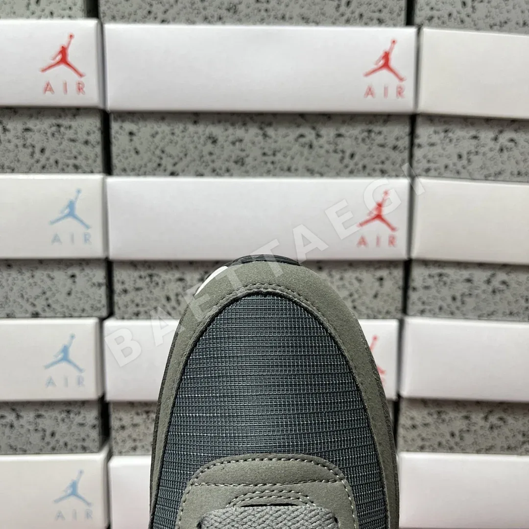 나이키 [XY] 에어 맥스 90 DR0145-003 201260 Nike Air Max 90 Iron Grey University Red 상세 이미지 6