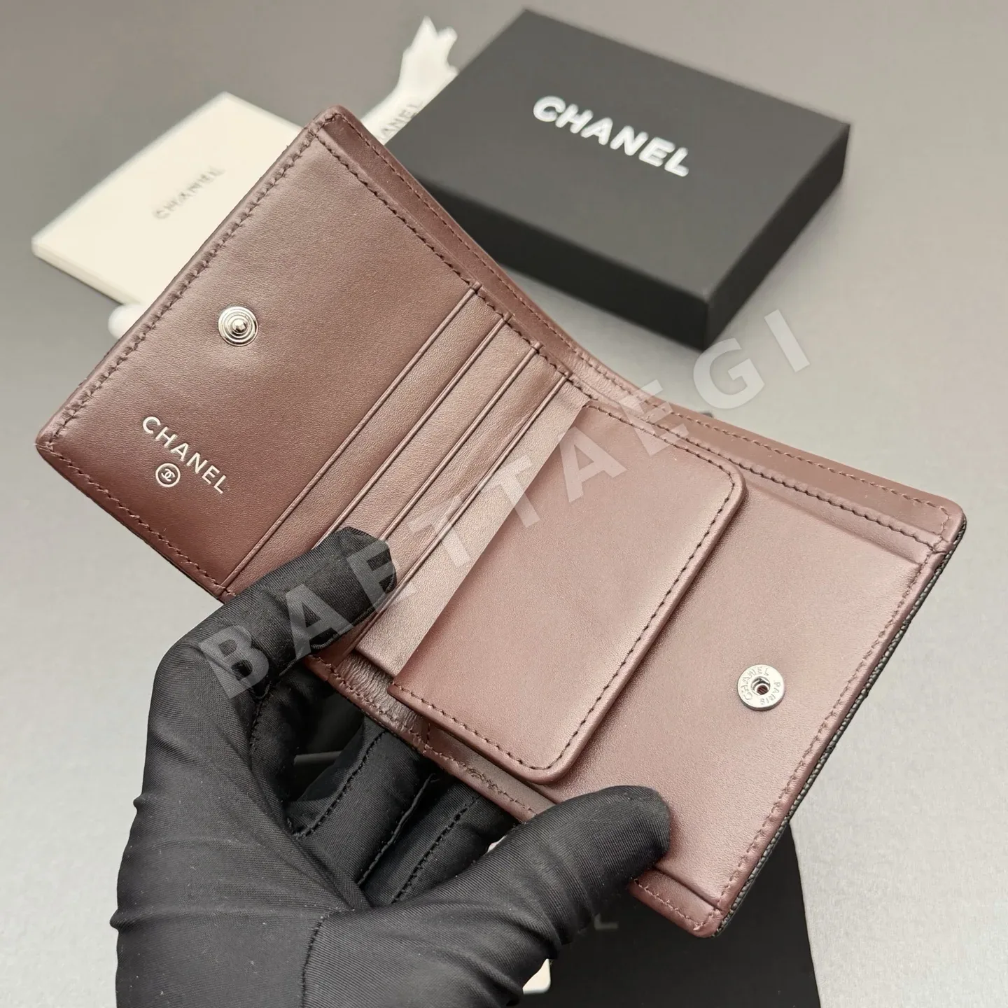 샤넬 숏월렛 지갑 상세 이미지 7