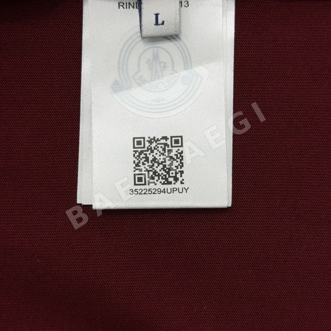 몽클레르 남성 로고 패치 코튼 반팔 티셔츠 상세 이미지 9