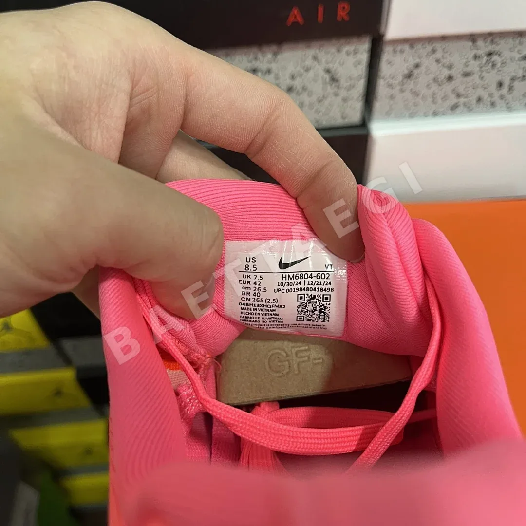 나이키 줌 보메로 18 HM6804-602 201110 Nike Zoom Vomero 18 상세 이미지 4