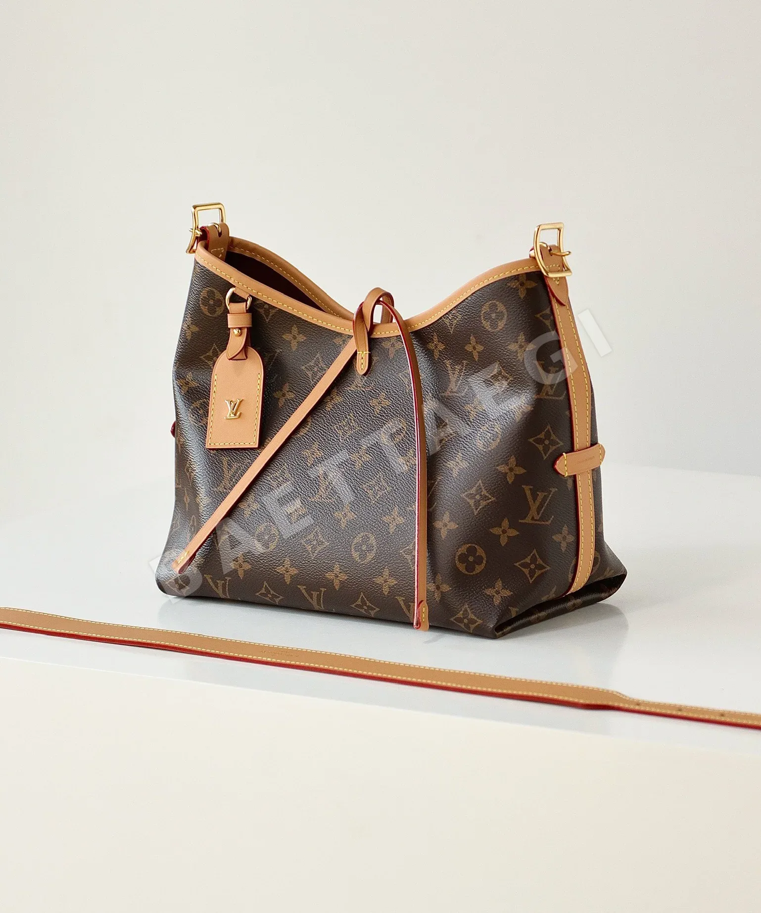 루이비통 모노그램 캐리올 가방 상세 이미지 3