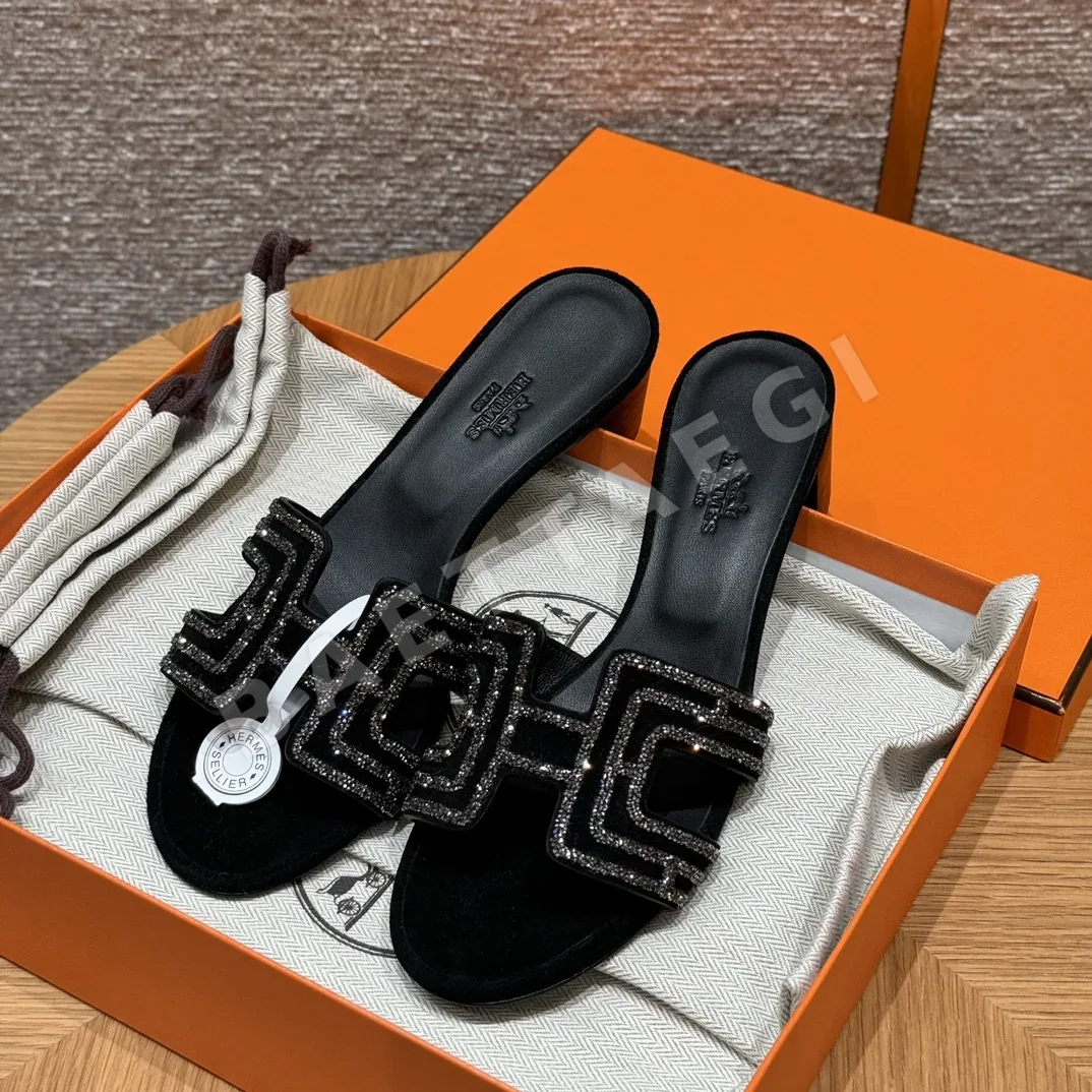 에르메스 오아시스 샌들 블랙 스웨이드 하이힐 164434