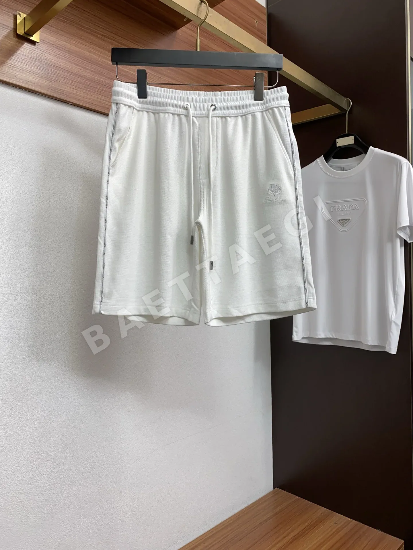 로로피아나 남성 테크니컬 파이버 반팔 폴로 티셔츠 & 반바지 세트 상세 이미지 5