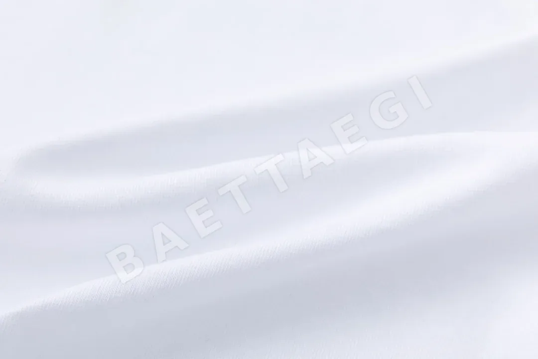 오프화이트 루즈핏 남성 반팔 티셔츠 상세 이미지 9