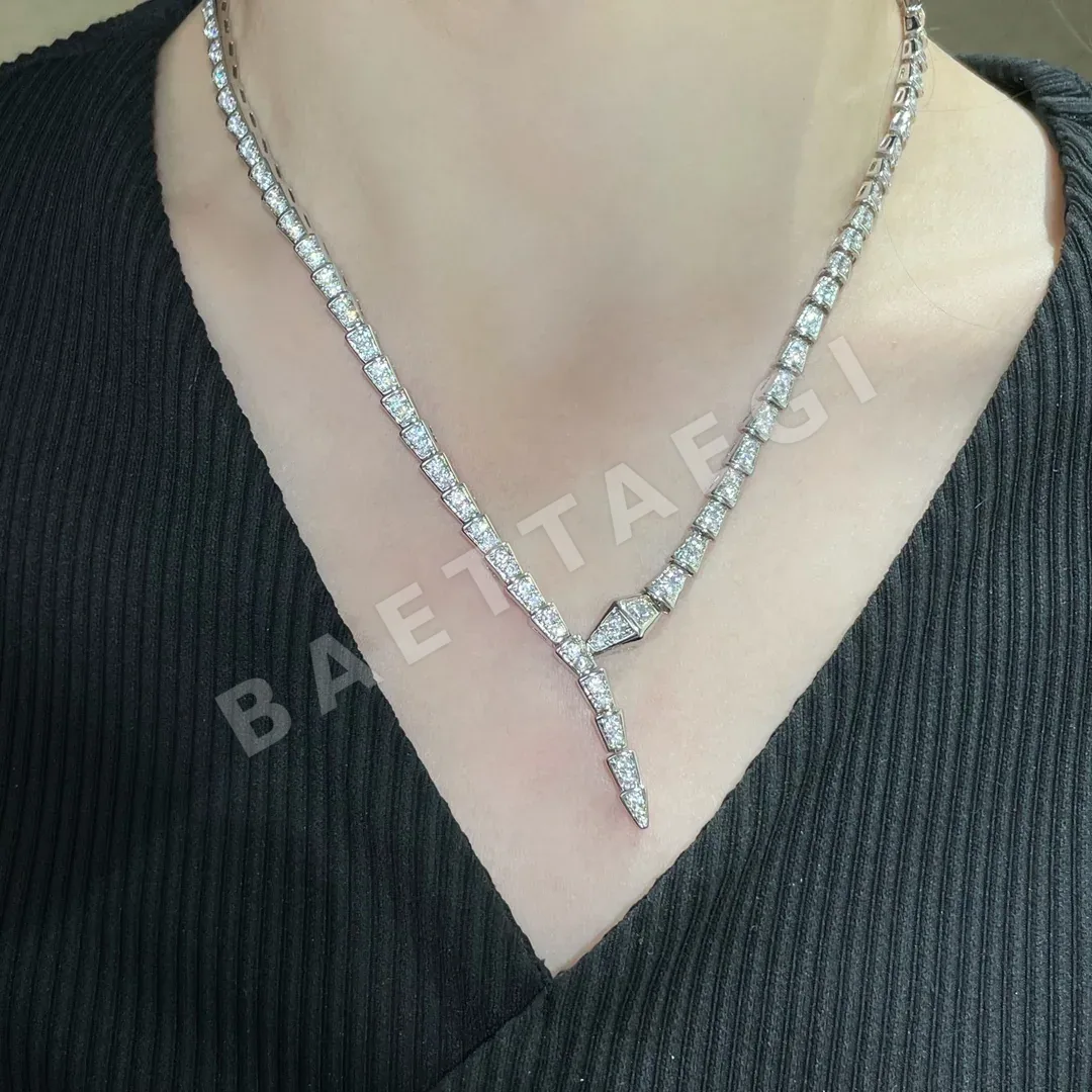 불가리 다이아몬드 뱀 모티브 목걸이 상세 이미지 2