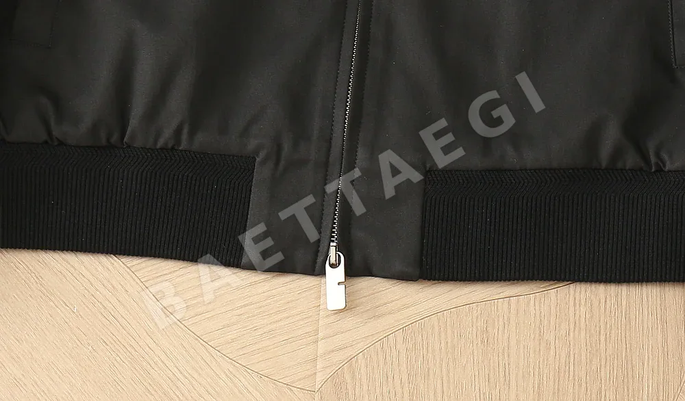 버버리 군마 자수 스탠드 카라 남성 자켓 상세 이미지 12