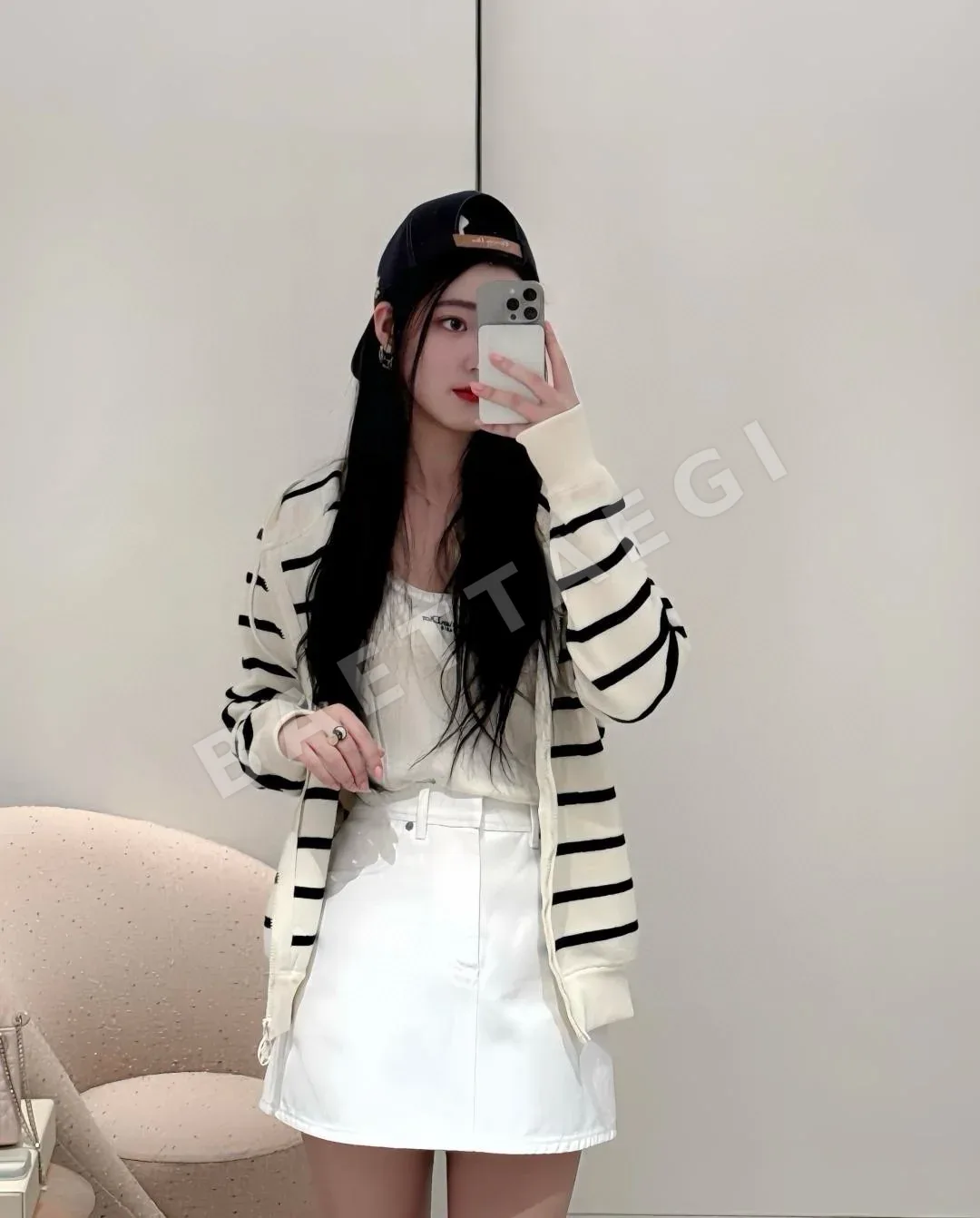 디올 네이비 스트라이프 후드 가디건 상세 이미지 5