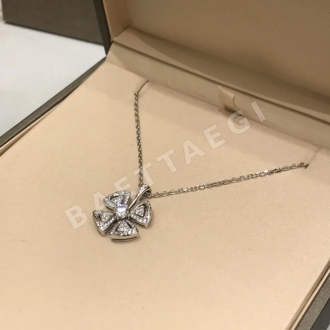 불가리 피오레바 다블 포리프 클로버 목걸이 상세 이미지 3