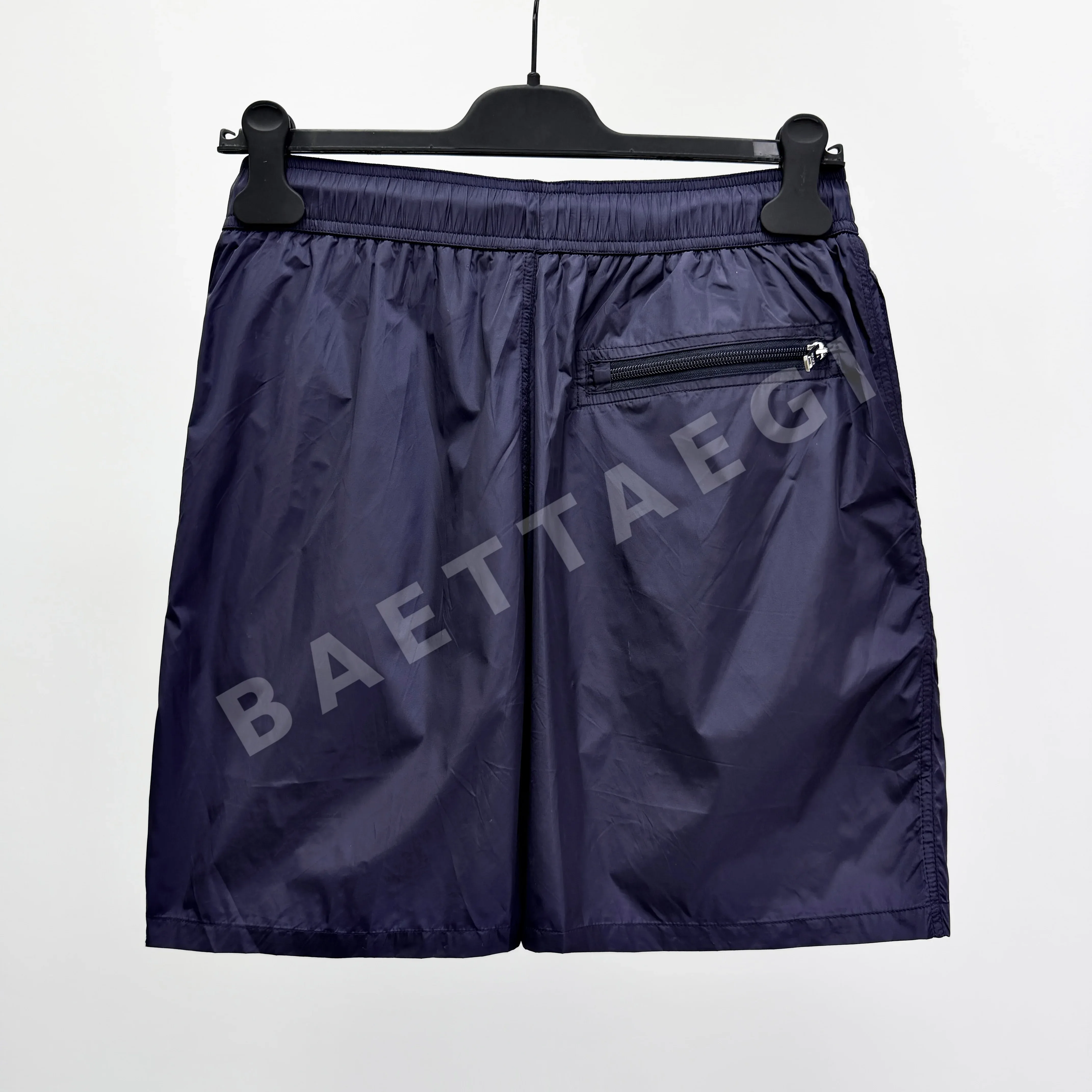 프라다 Re-Nylon 솔리드 컬러 엘라스틱 비치 반바지 41245 Prada Shorts 상세 이미지 11