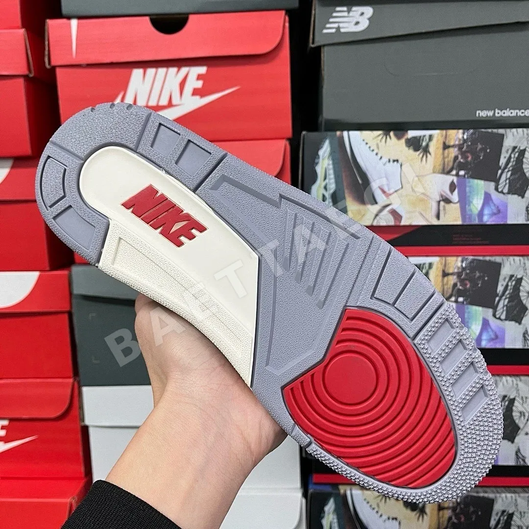 나이키 [GX] 조던 3 레트로 200975 Nike Jordan 3 Retro White Cement Reimagined 상세 이미지 15