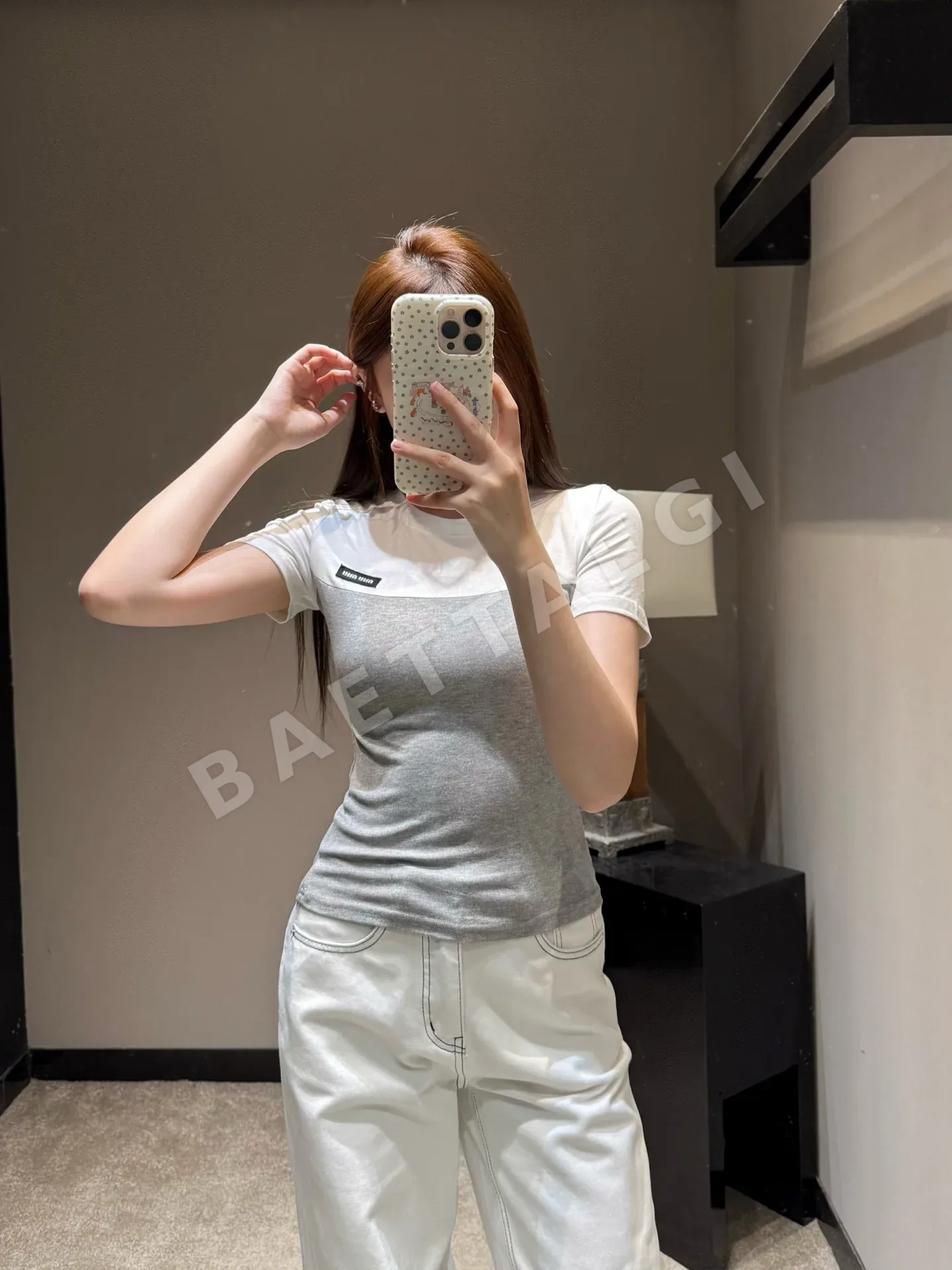 미우미우 컬러 블록 코튼 반팔 티셔츠 상세 이미지 3