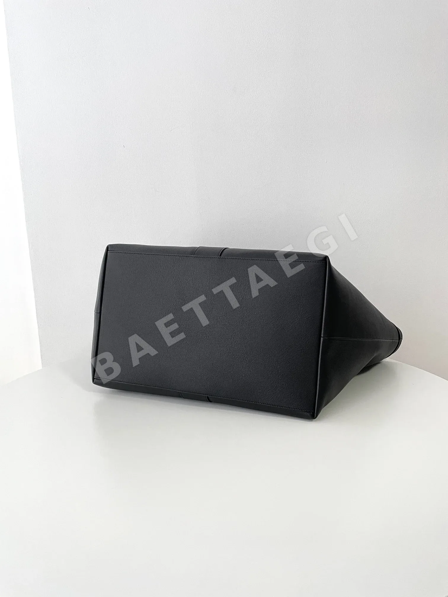 생로랑 Y 토트백 817602 상세 이미지 4