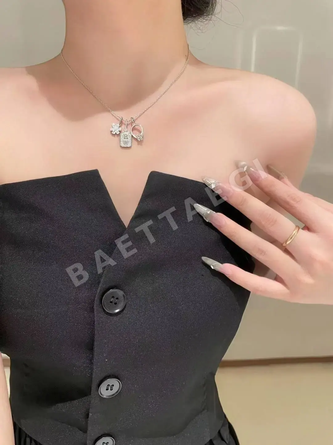 해리윈스턴 3연 참 다이아몬드 목걸이 상세 이미지 2