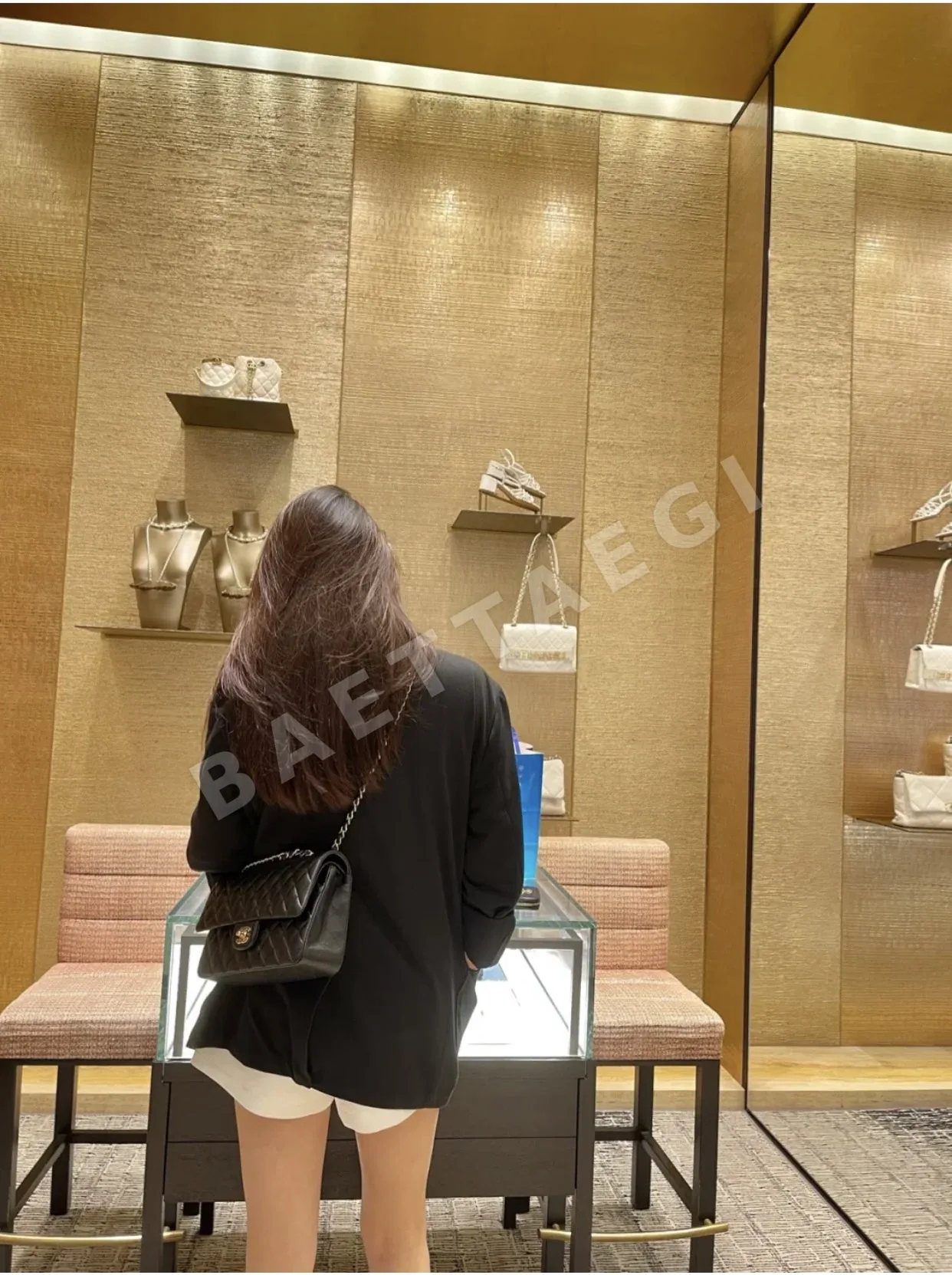 샤넬 클래식 플랩 블랙 램스킨 가방 상세 이미지 6