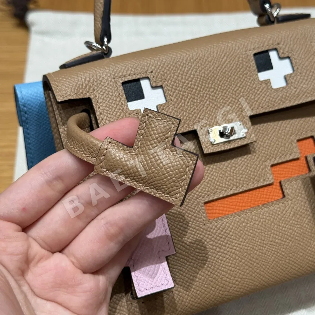 에르메스 켈리돌 백 밀크티 실버 하드웨어 가방 상세 이미지 3