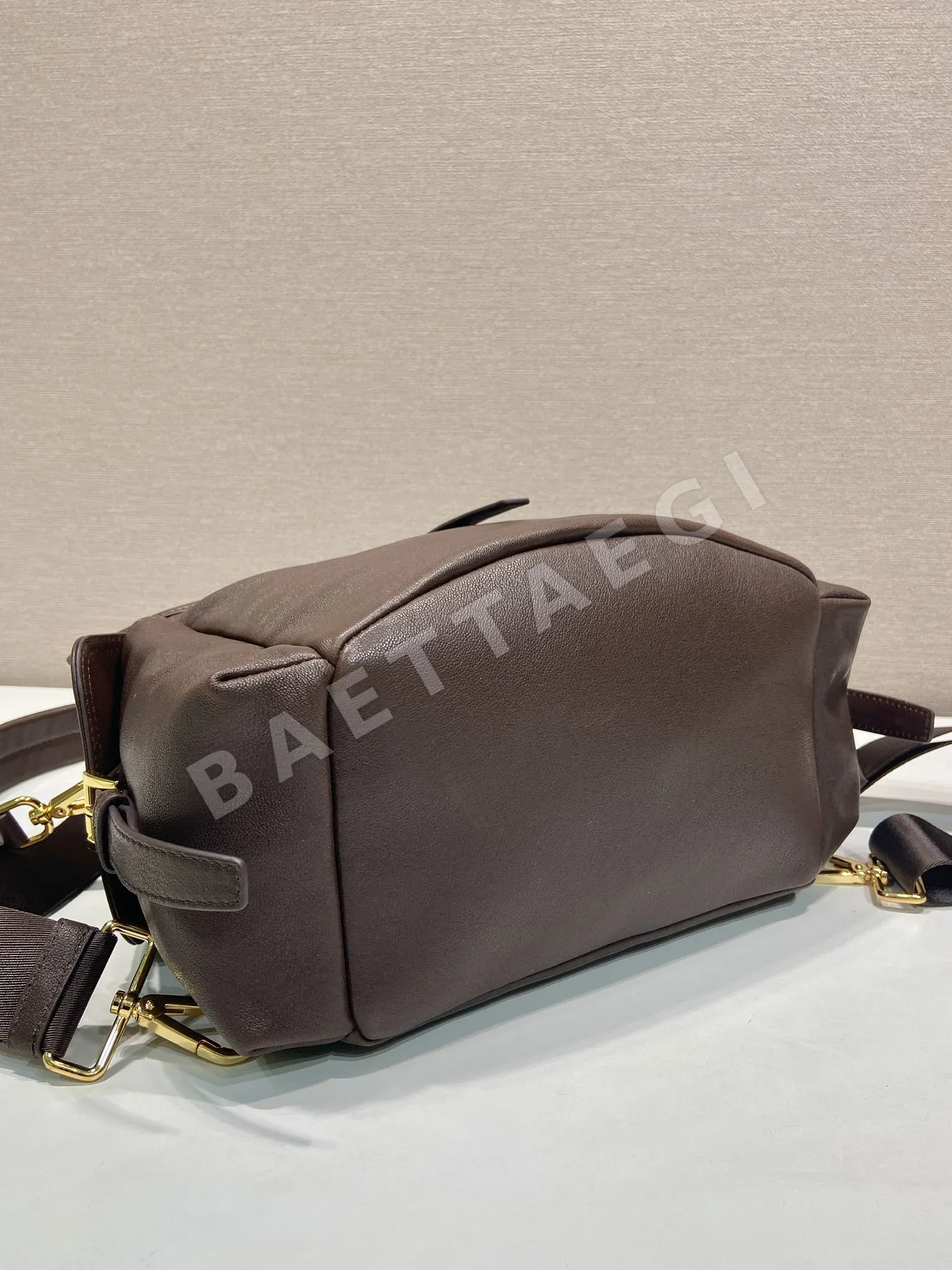 프라다 램스킨 멀티포켓 핸드백 1BZ080 상세 이미지 6