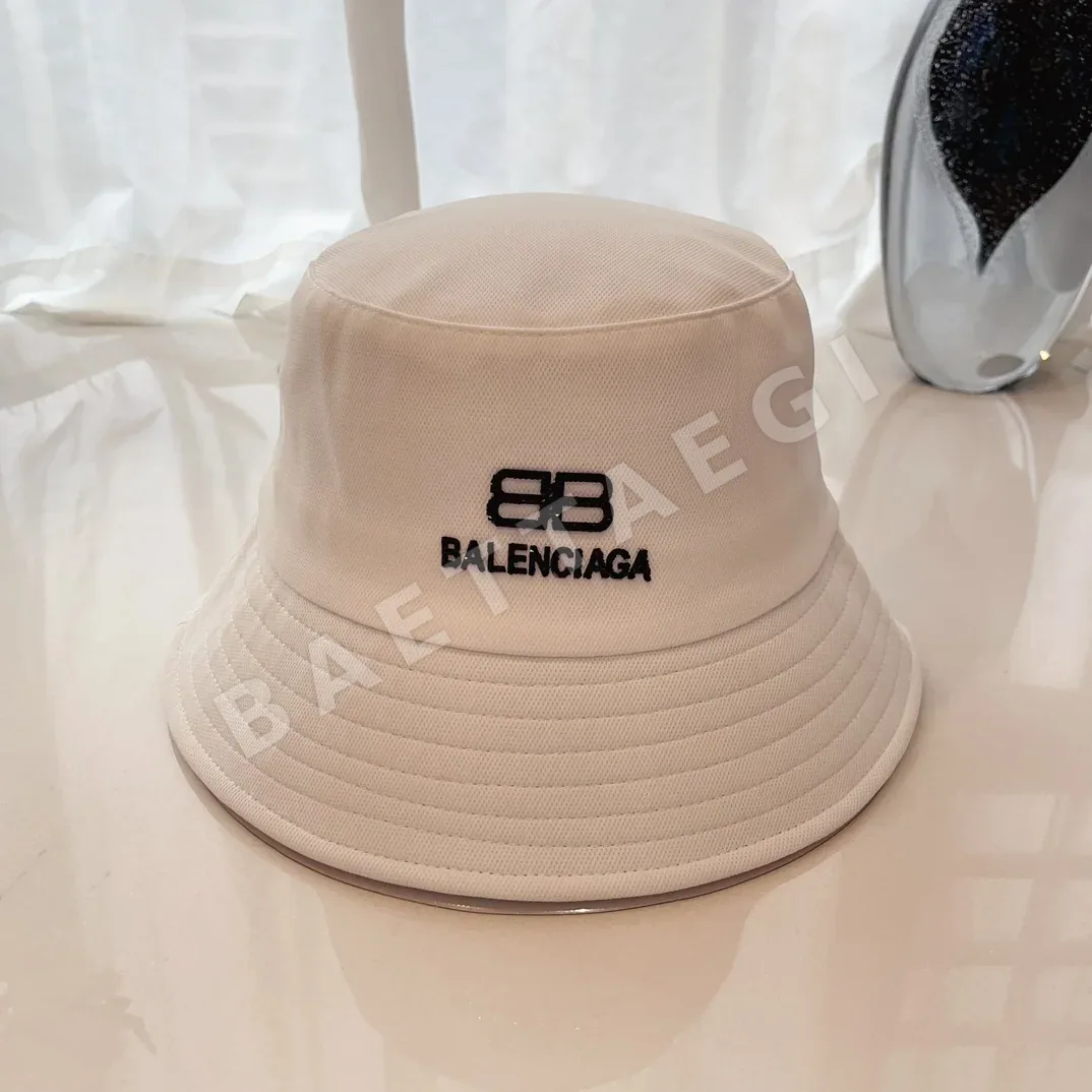 발렌시아가 버킷 햇 모자 81860
