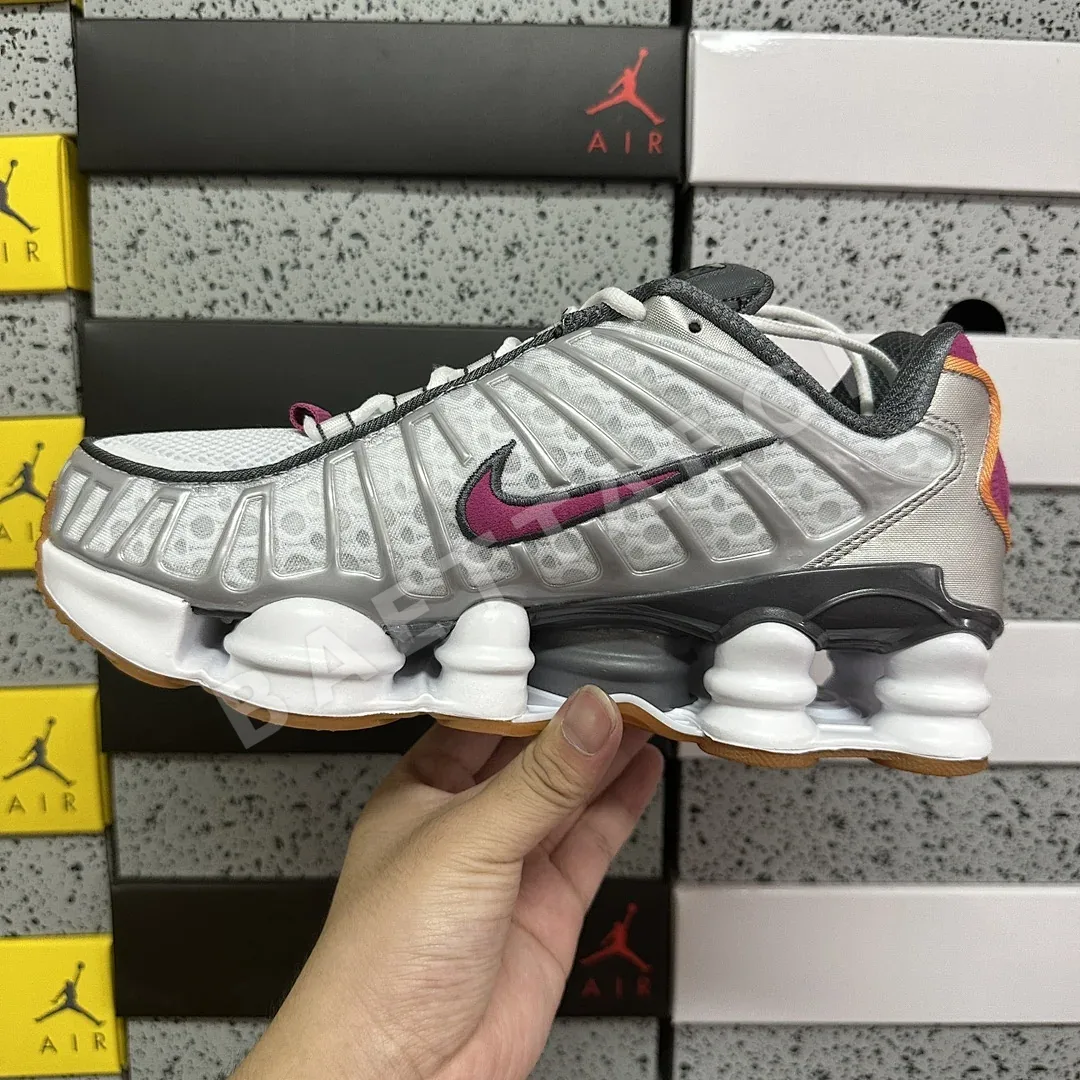 나이키 [WM] 샥스 TL CZ7691-001 201008 Nike Shox TL Size? Viotech 상세 이미지 10