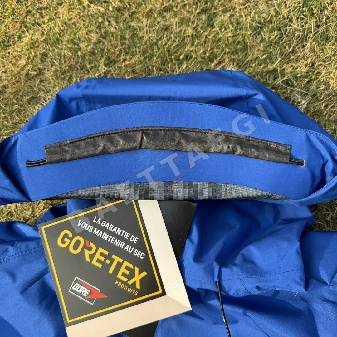 아크테릭스 [TZ] 베타 LT 자켓 로열 블루 200125 Arc'teryx Beta LT Jacket Royal Blue 상세 이미지 9