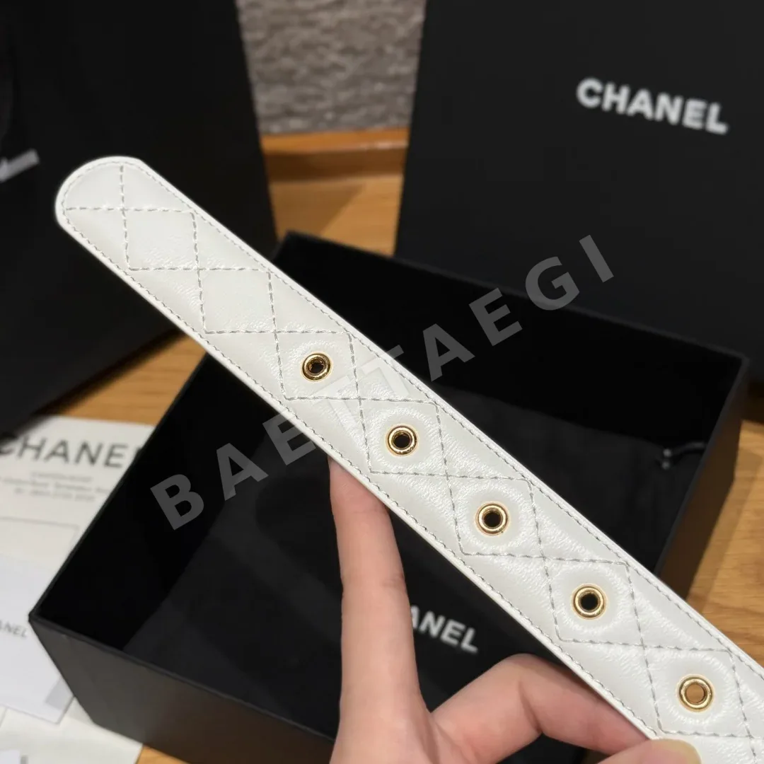 샤넬 다이아몬드 패턴 램스킨 더블 C 메탈 벨트 상세 이미지 8