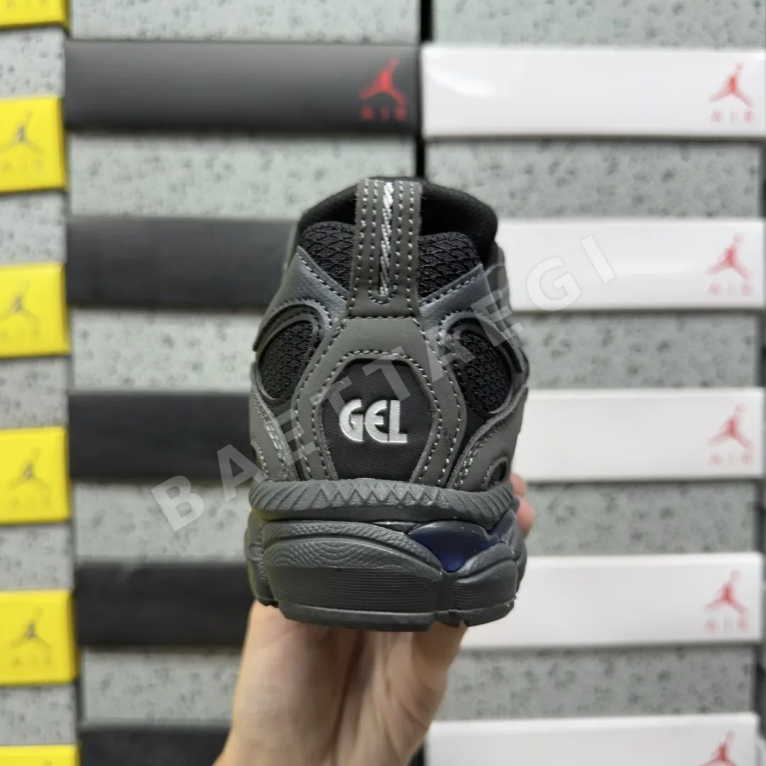 아식스 [M] 젤 NYC RGD 1203A735-001 200513 Asics Gel-NYC RGD Black Graphite Grey 상세 이미지 9