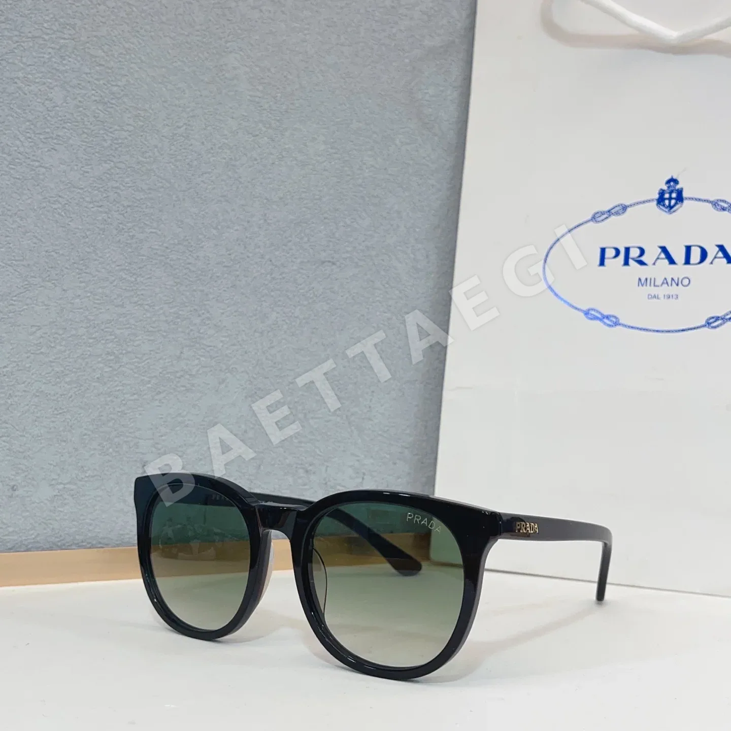 프라다 PR35 YS 선글라스 56497