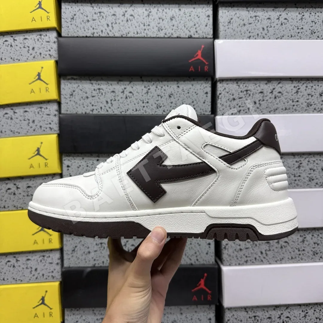오프화이트 [KZ] 아웃 오브 오피스 OOO 로우 탑스 화이트 블랙 202490 Off White Out Of Office OOO Low 상세 이미지 4