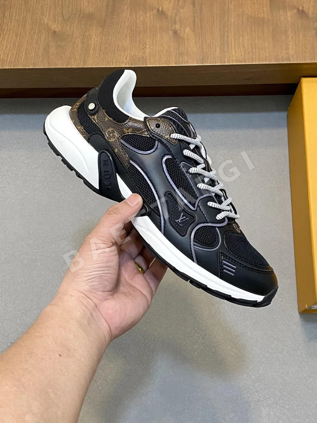 루이비통 LV 올림피아 스니커즈(LV Olympia Sneaker) 상세 이미지 4