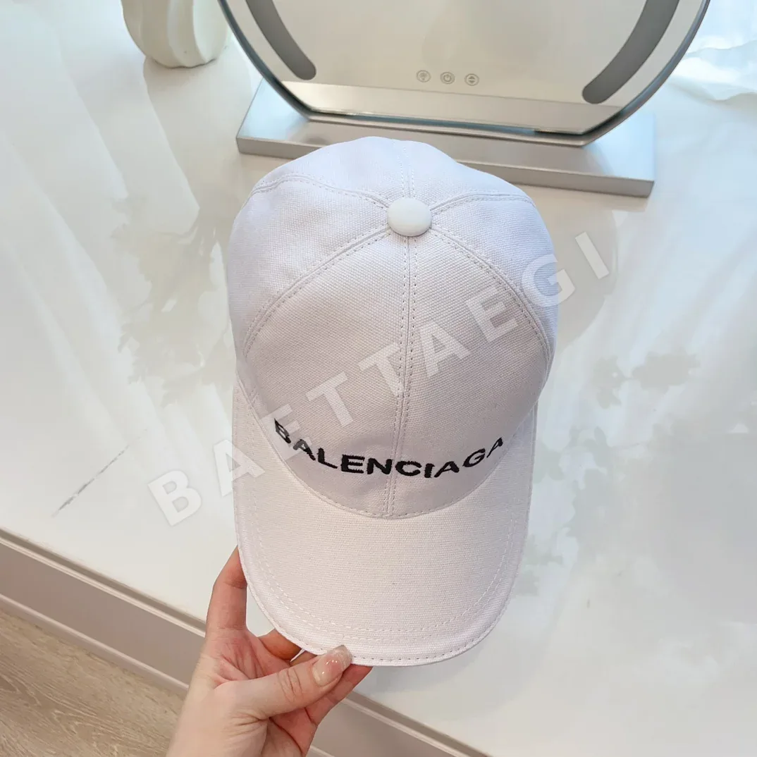 발렌시아가 모노그램 캔버스 야구모자 상세 이미지 3
