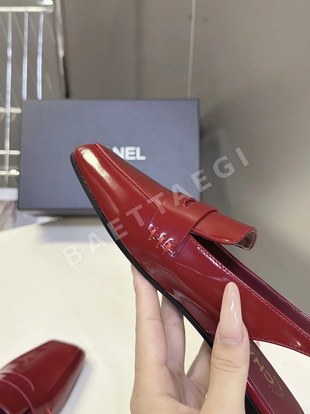 샤넬 스퀘어 토 백스트랩 뮬 상세 이미지 8
