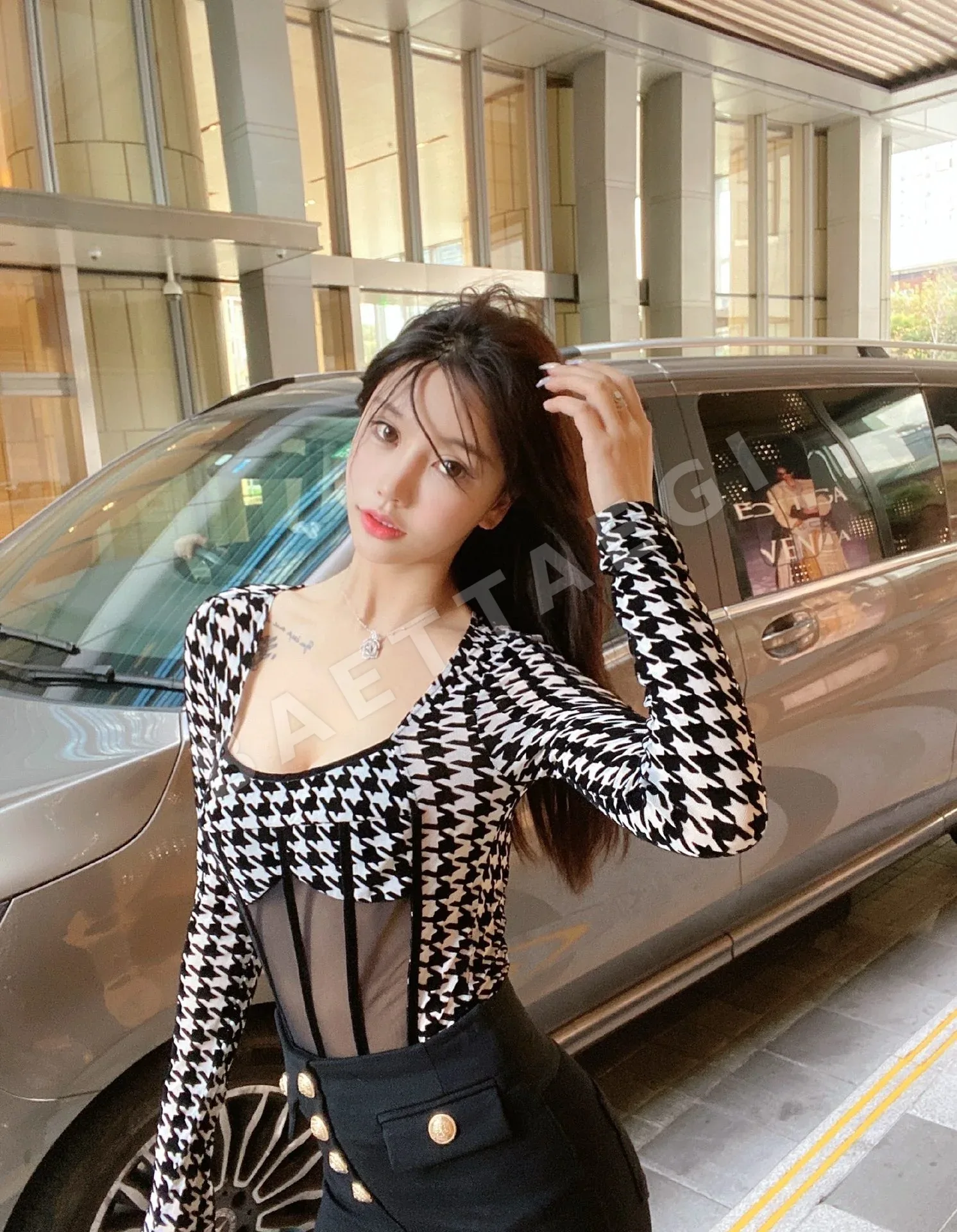 디올 장미 모티브 다이아몬드 스털링 실버 목걸이 상세 이미지 8