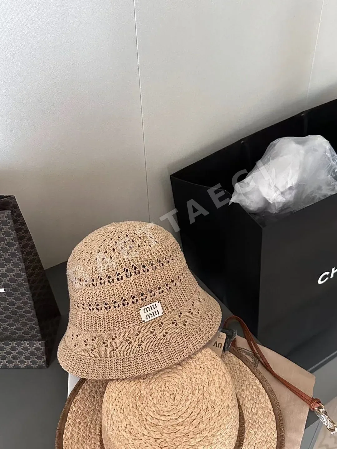 미우미우 모자 81062 Miu Miu Cap 상세 이미지 2