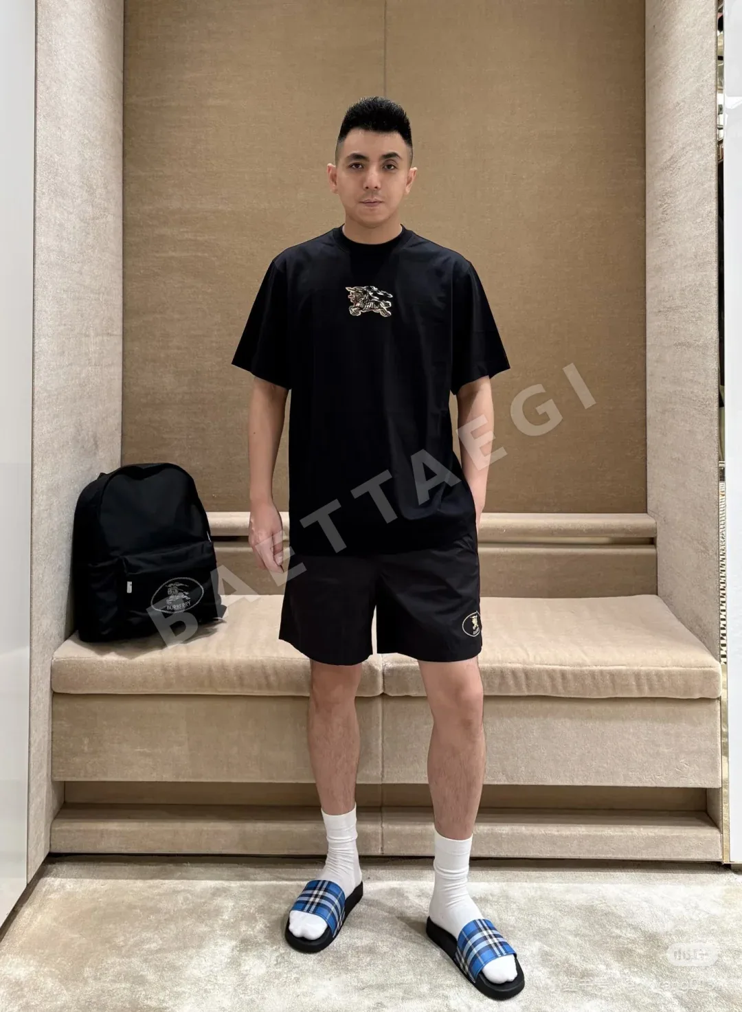 버버리 에퀘스트리안 로고 나일론 남성 반바지 상세 이미지 3