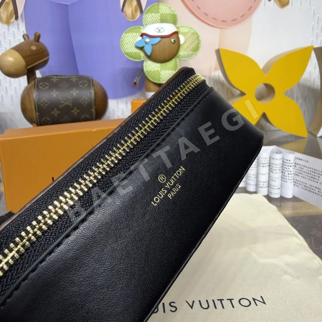 루이비통 모노그램 캔버스 메가네 케이스 상세 이미지 6