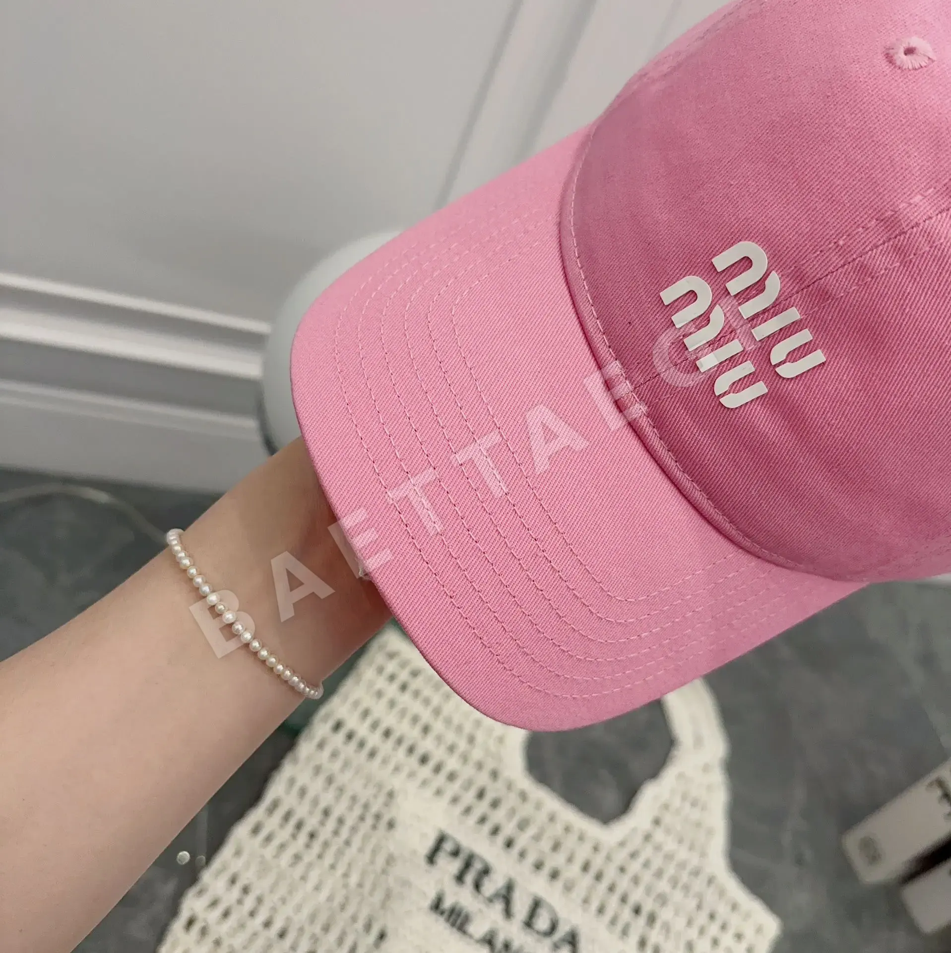 미우미우 모자 79417 Miu Miu Cap 상세 이미지 4