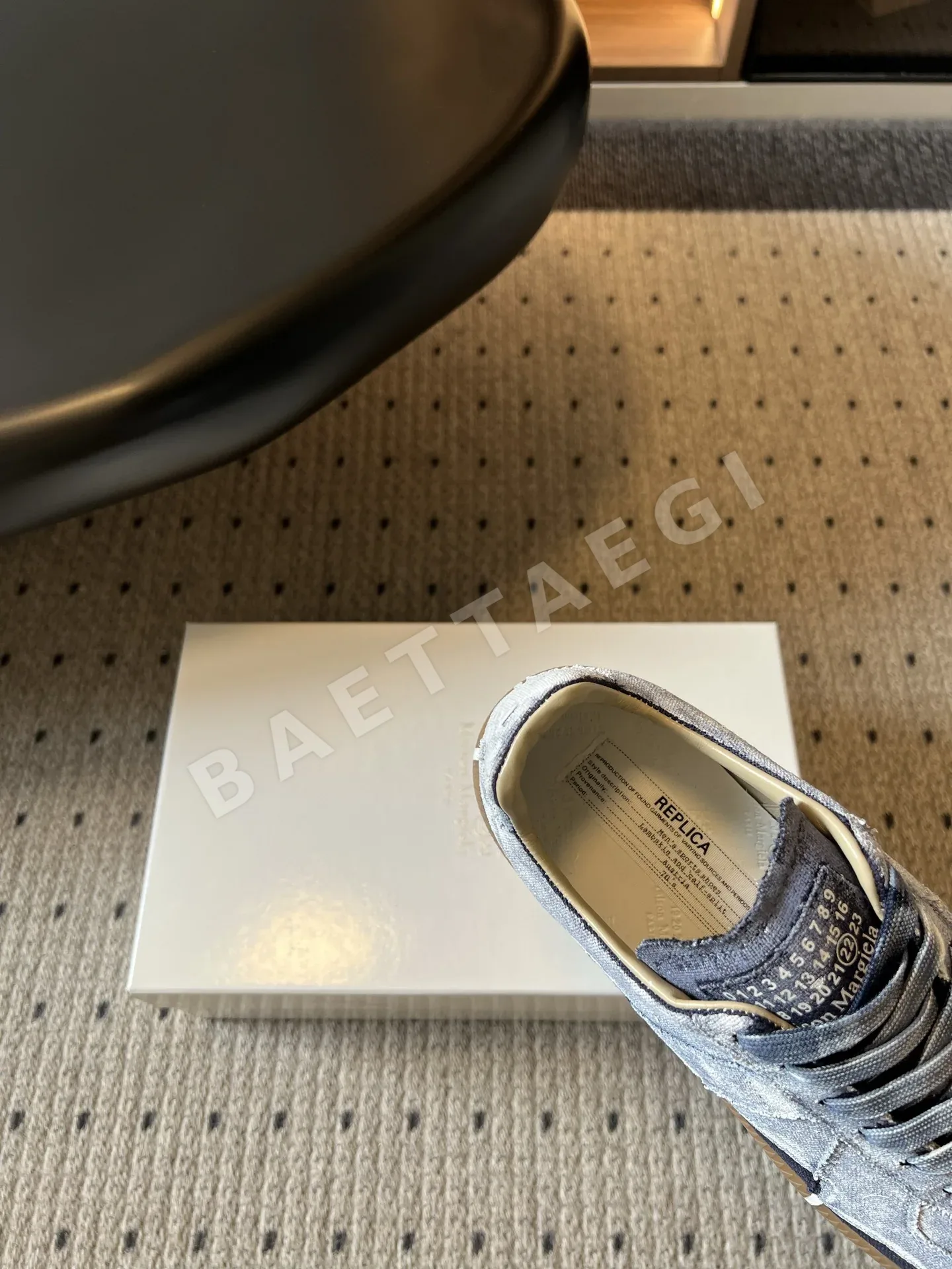 마르지엘라 워시드 원단 트레이닝 슈즈 상세 이미지 8
