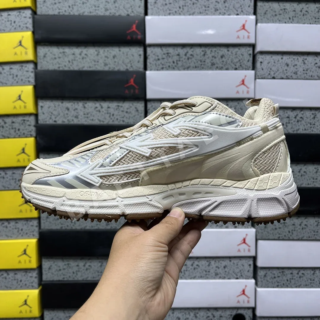오프화이트 [GZ] 비 라이트 백 베이지 브라운 202459 Off White Be Right Back 상세 이미지 2