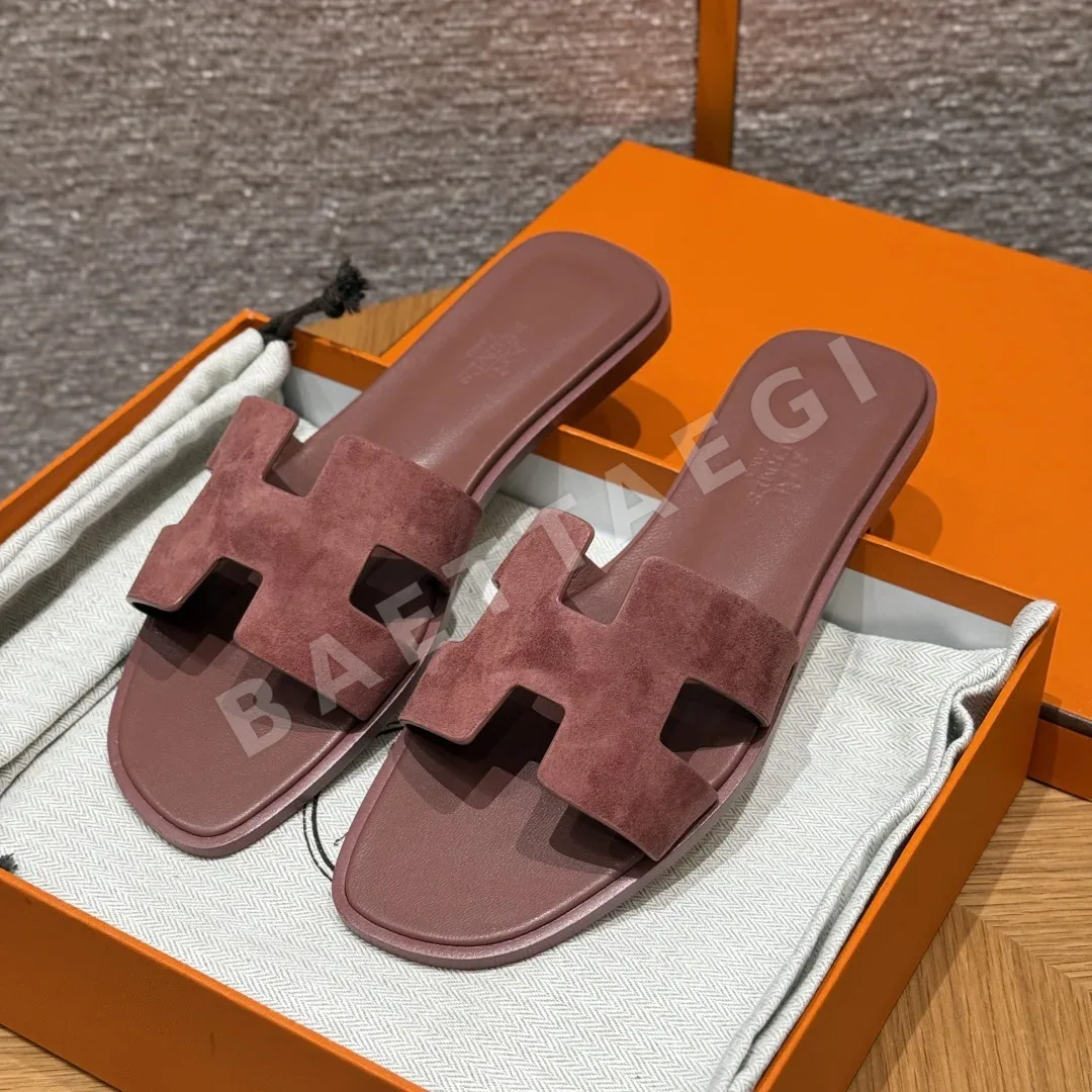 에르메스 오란 샤무아 슬리퍼 117593