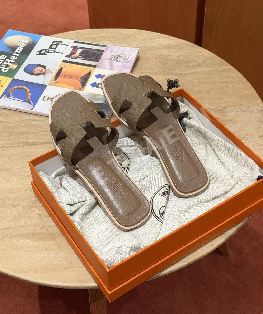 에르메스 오란 샌들 Calfskin H 컷아웃 상세 이미지 6