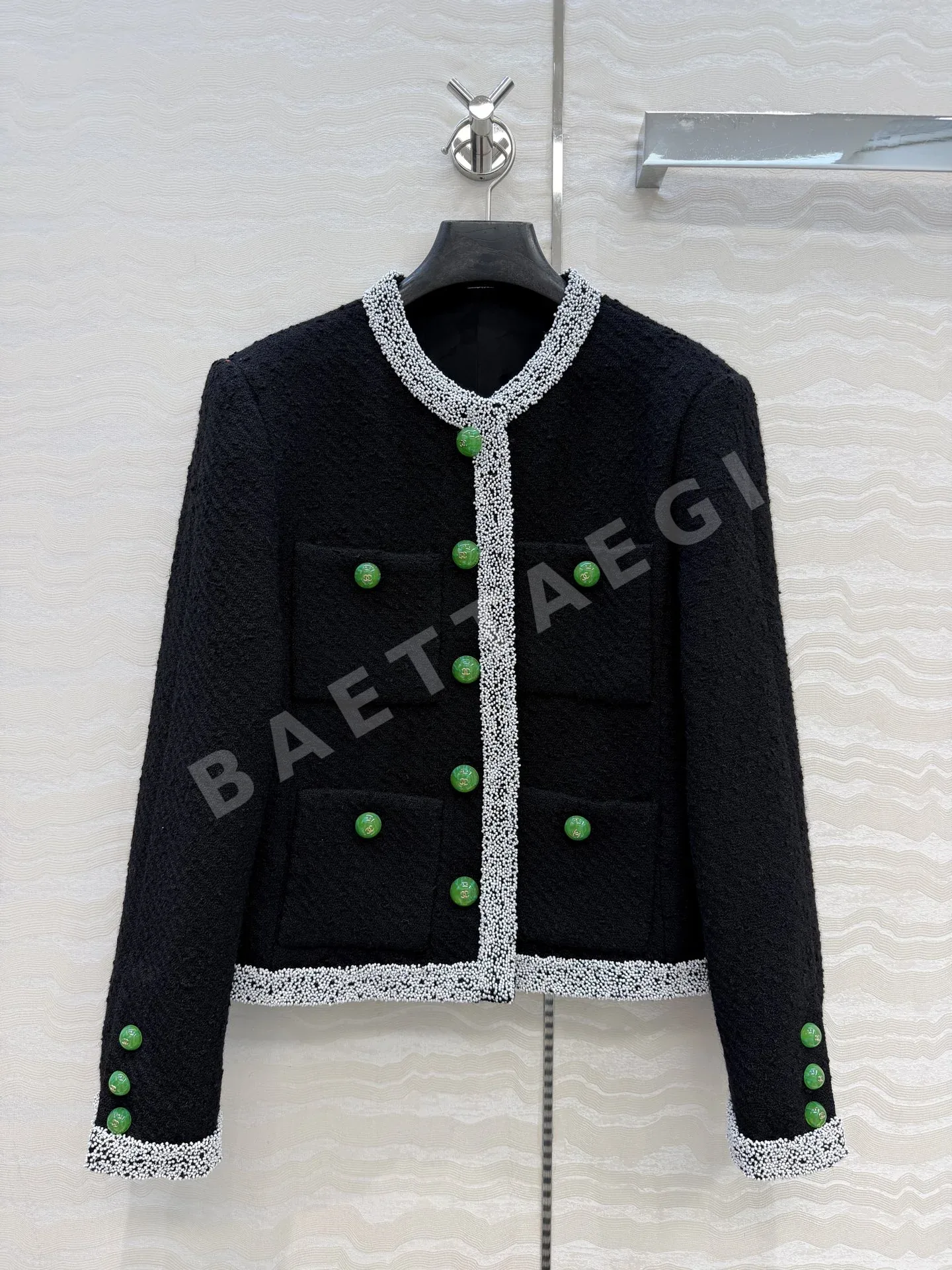 샤넬 26S 블랙 트위드 라운드넥 여성 자켓 153595