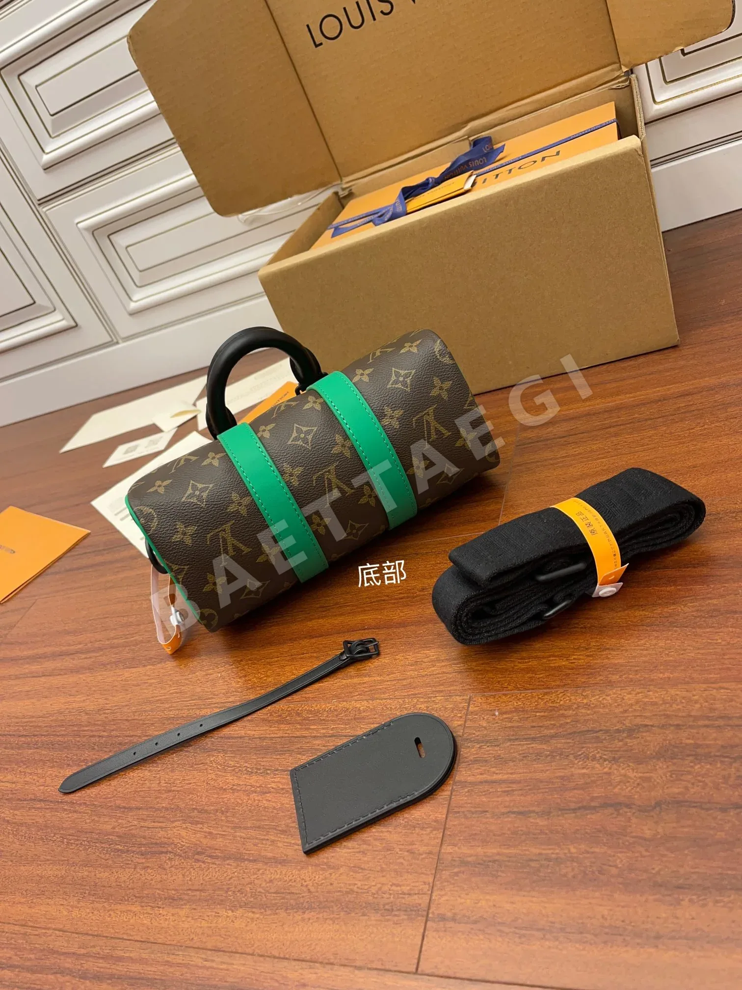 루이비통 M46249 가방 상세 이미지 7