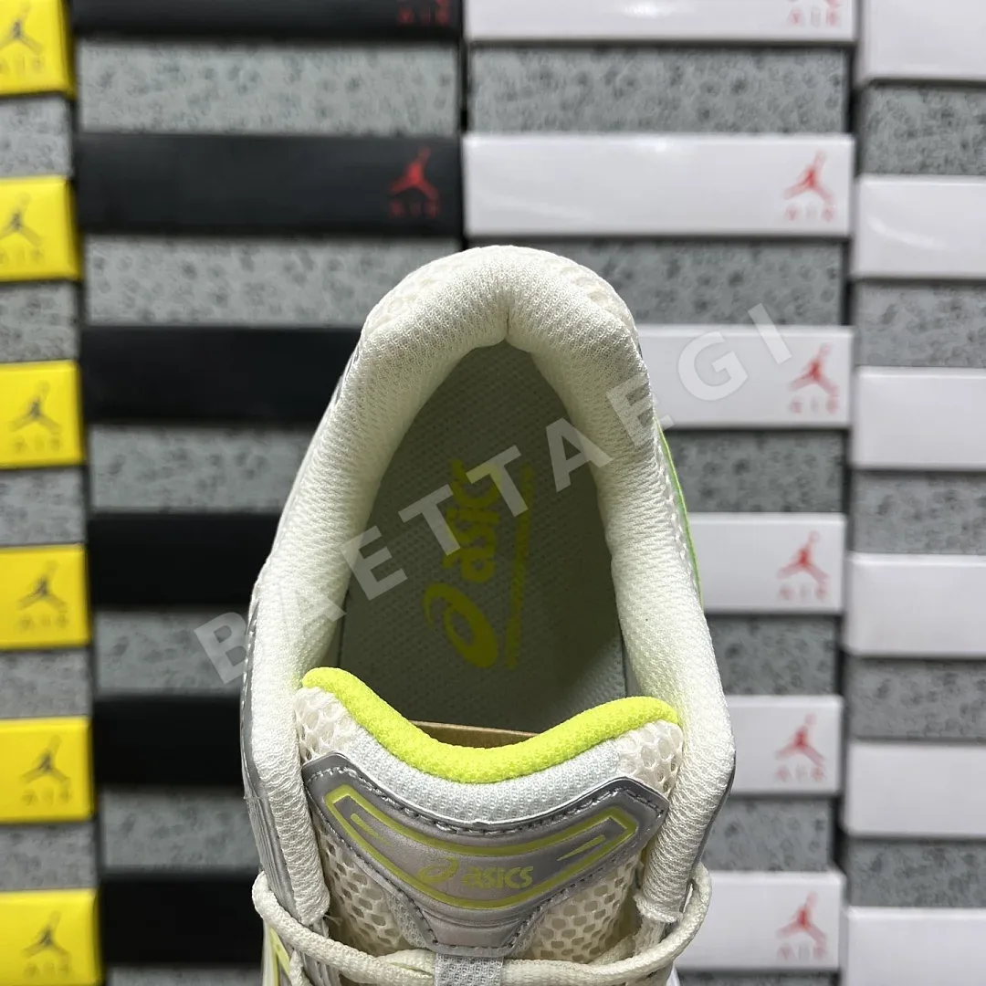 아식스 [LZ] 젤 카야노 14 1203A537-112 200608 Asics Gel-Kayano 14 Cream Pistachio 상세 이미지 6