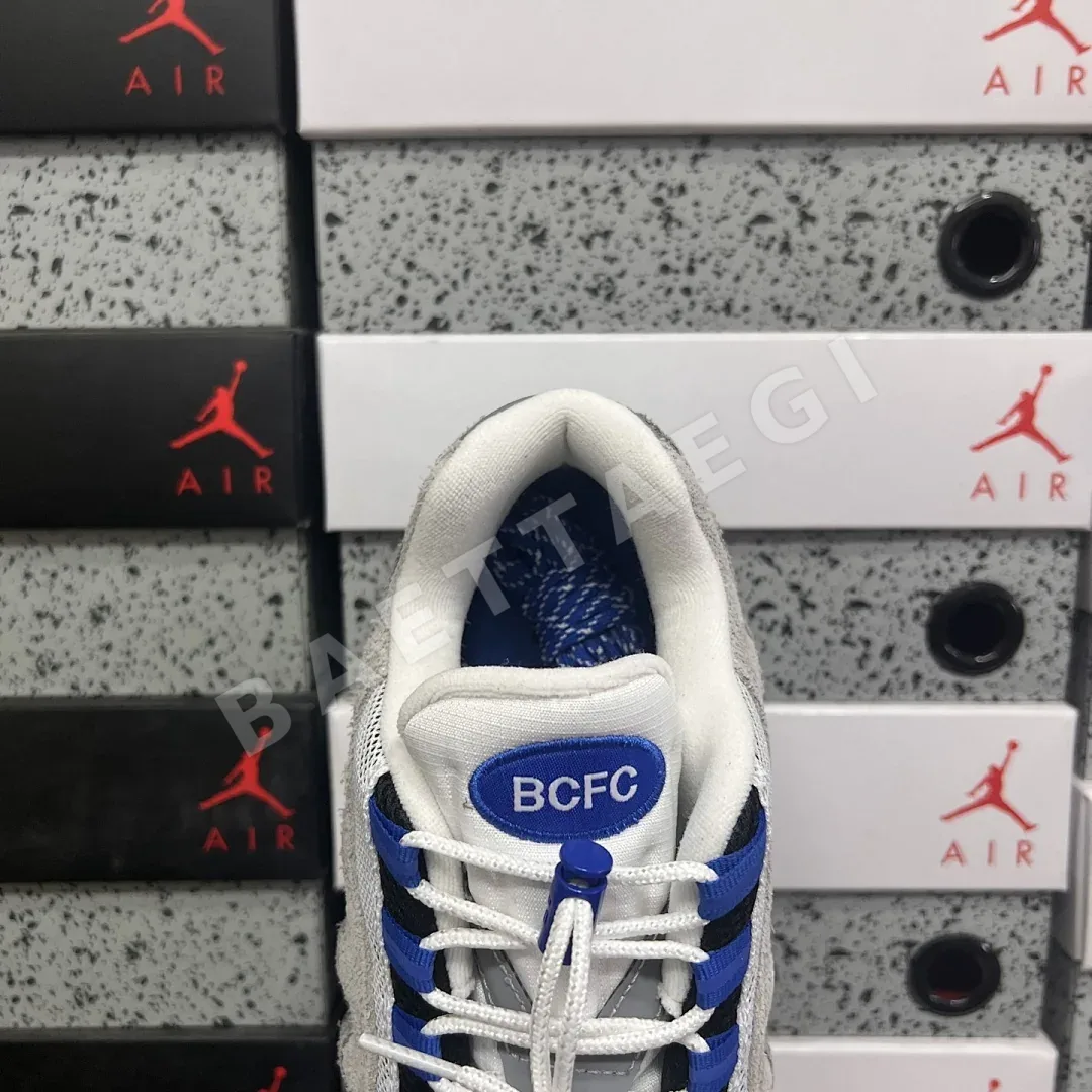 나이키 [GX] 에어 맥스 95 SP 그레이 블루 IB4523-001 201261 Nike Air Max 95 SP Undefeated Geo 상세 이미지 5