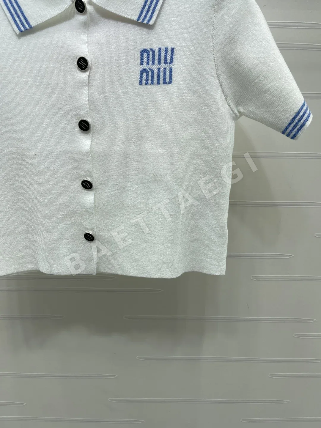 미우미우 카라 반팔 탑 플리츠 스커트 세트 상세 이미지 6