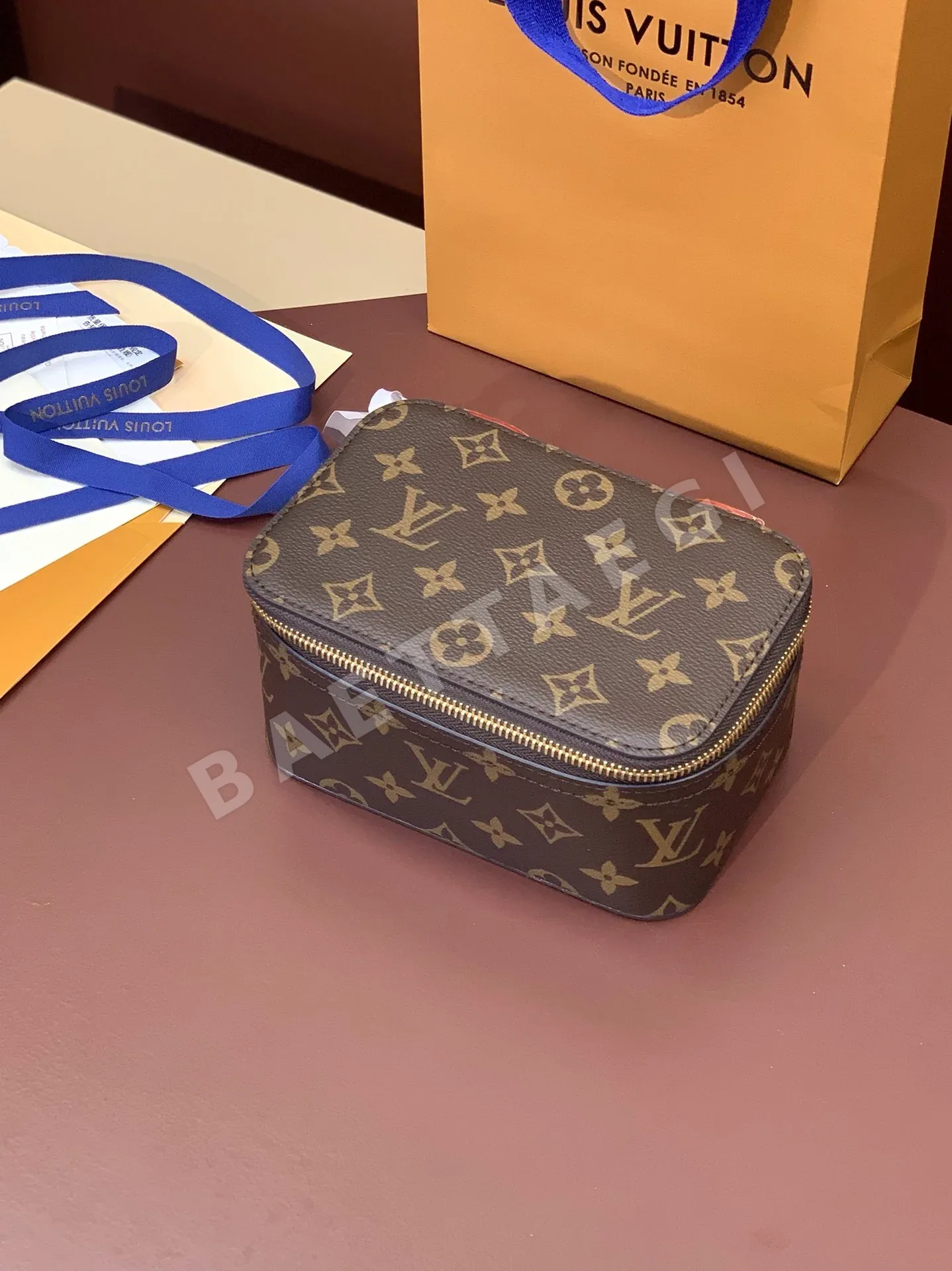 루이비통 모노그램 스몰 핸드백 M43688